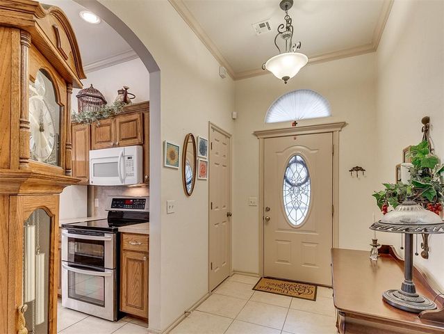 3908 Catamaran Dr, Yukon, OK 73099