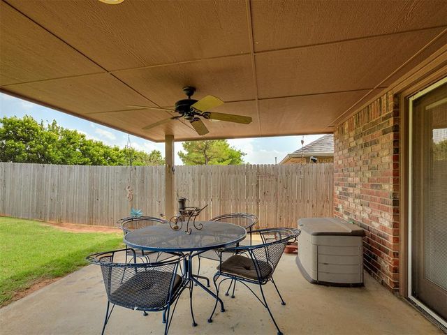 3908 Catamaran Dr, Yukon, OK 73099