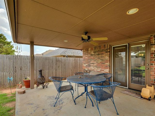 3908 Catamaran Dr, Yukon, OK 73099
