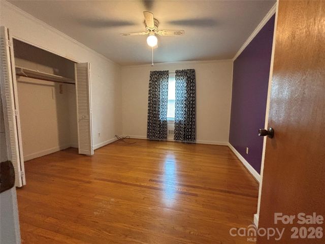 503 9th Avenue SW, Conover, NC 28613