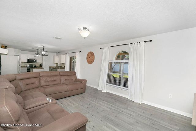 571 Tortuga Way, Melbourne, FL 32904