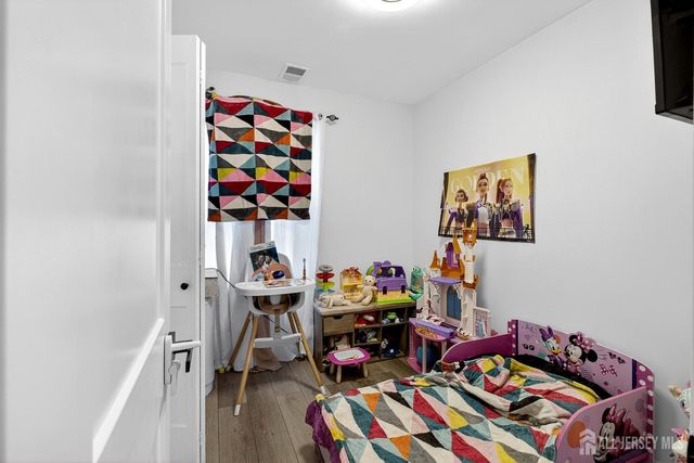 425 East Avenue, Perth Amboy, NJ 08861