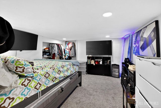 425 East Avenue, Perth Amboy, NJ 08861