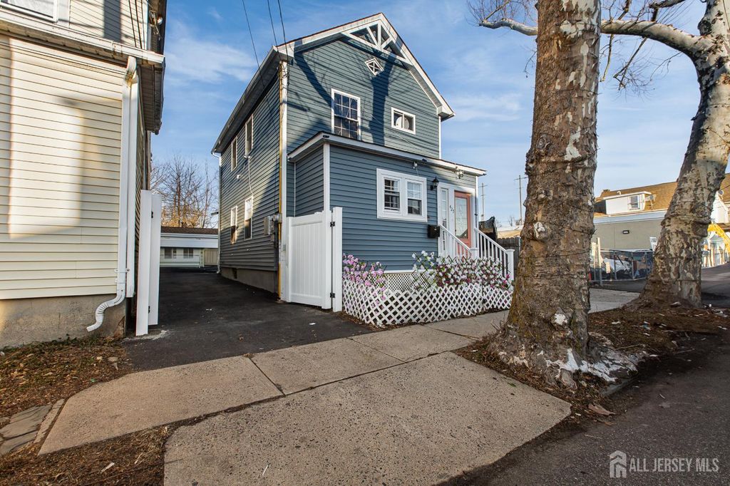 425 East Avenue, Perth Amboy, NJ 08861