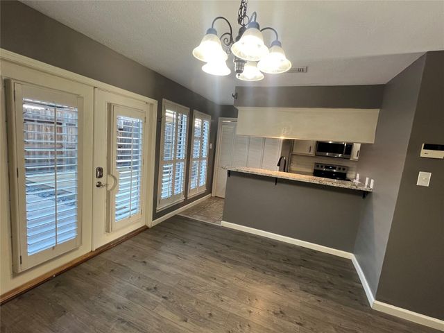 6700 Richardson Road 305, Houston, TX 77069