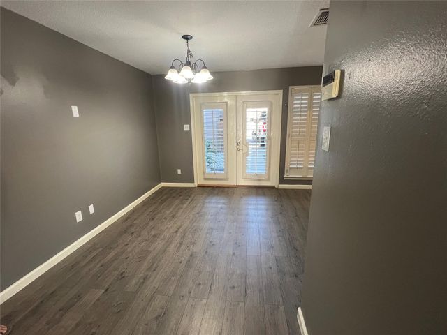 6700 Richardson Road 305, Houston, TX 77069