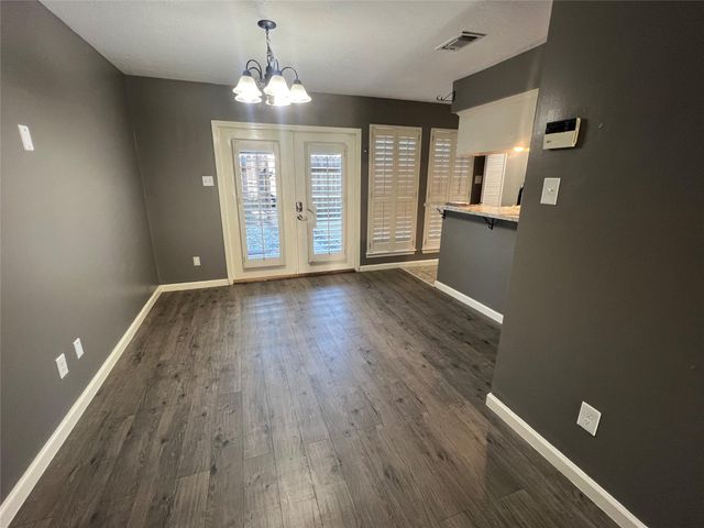 6700 Richardson Road 305, Houston, TX 77069