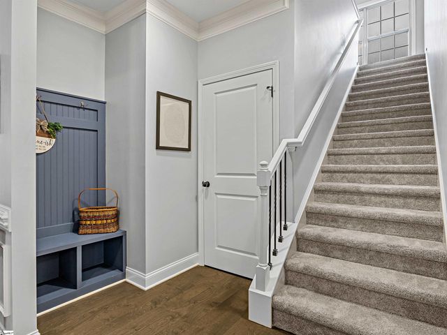 973 Deepwood Court, Boiling Springs, SC 29316