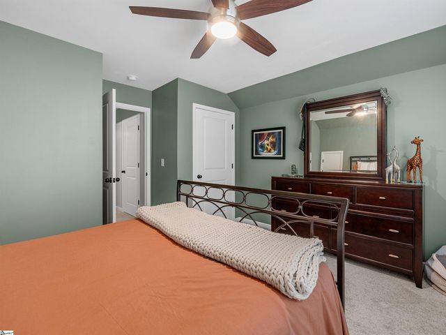 973 Deepwood Court, Boiling Springs, SC 29316