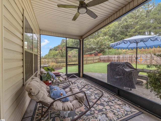 973 Deepwood Court, Boiling Springs, SC 29316