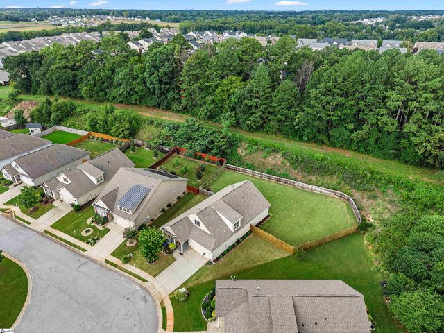 973 Deepwood Court, Boiling Springs, SC 29316