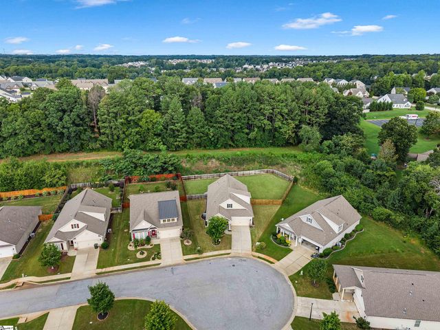 973 Deepwood Court, Boiling Springs, SC 29316