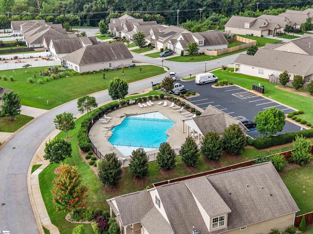 973 Deepwood Court, Boiling Springs, SC 29316