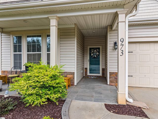 973 Deepwood Court, Boiling Springs, SC 29316