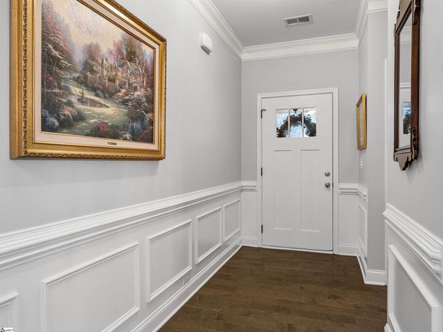 973 Deepwood Court, Boiling Springs, SC 29316