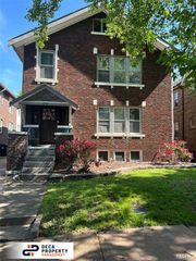 7141 Dartmouth Avenue, University City, MO 63130