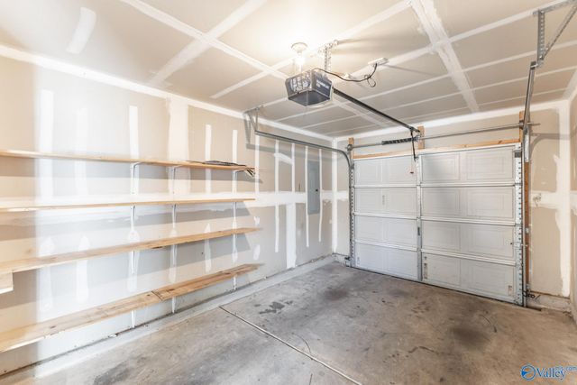 112 Lockport Drive, Harvest, AL 35749