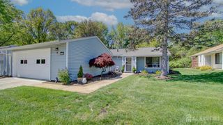 56-A Essex Road, Monroe, NJ 08831