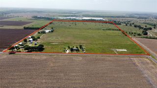 9919 Bohacek Road, Beasley, TX 77417