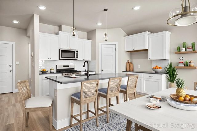 1009 St Croix Dr, Rockport, TX 78382