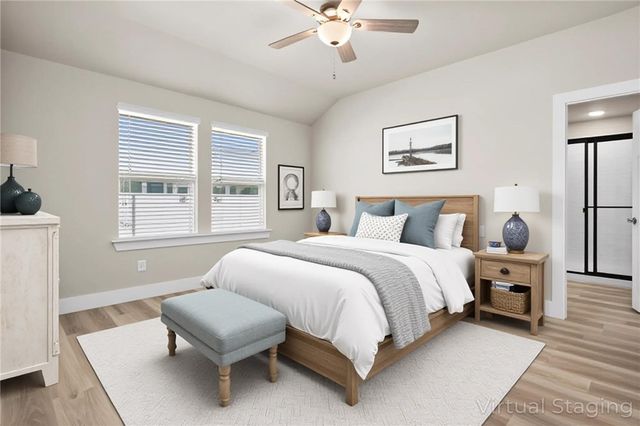 1009 St Croix Dr, Rockport, TX 78382