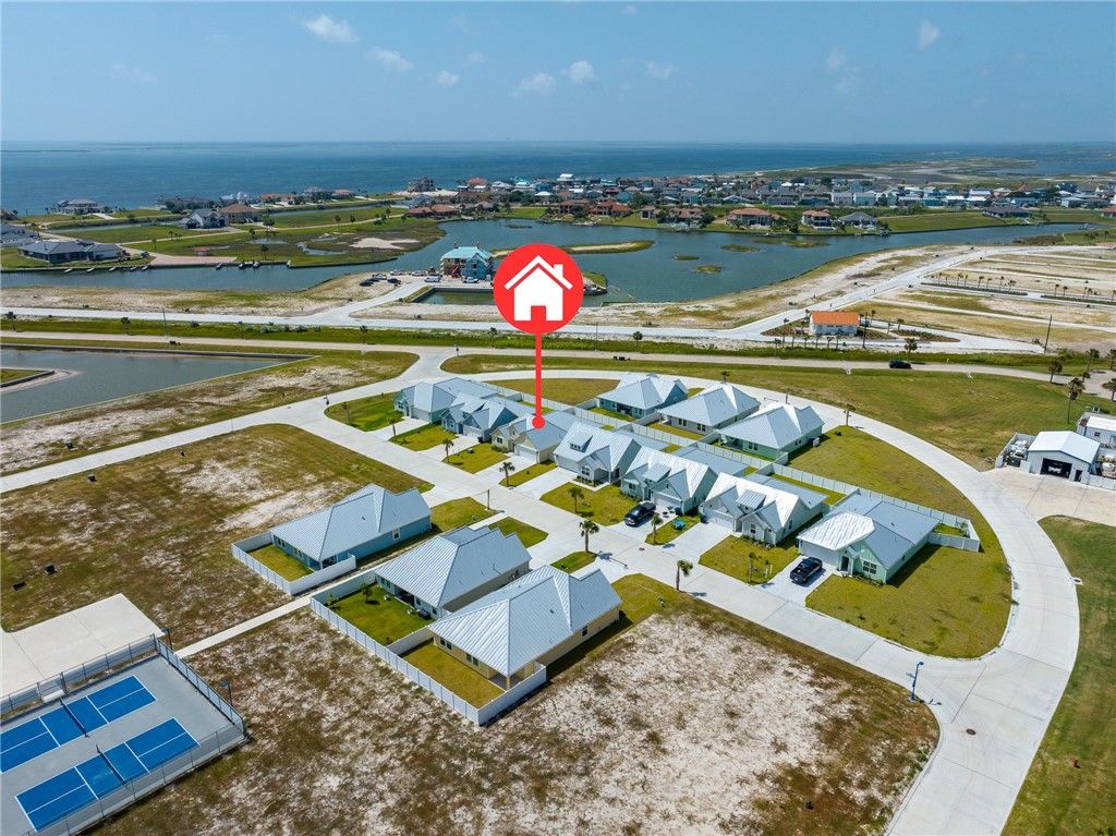 1009 St Croix Dr, Rockport, TX 78382 — photo 4