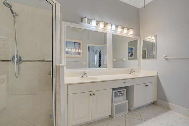 7955 Rockford Rd, Boynton Beach, FL 33472