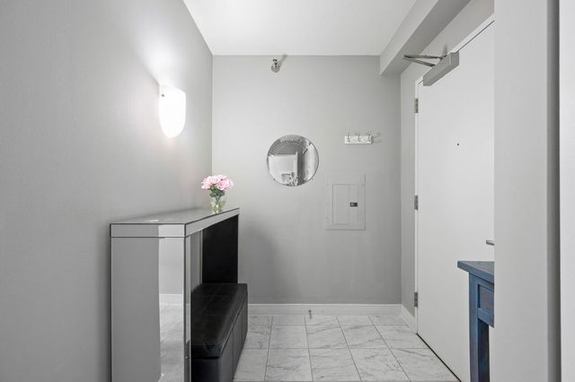 512 N MCCLURG Court 3703, Chicago, IL 60611