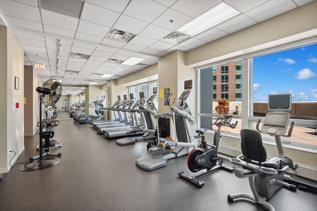 512 N MCCLURG Court 3703, Chicago, IL 60611