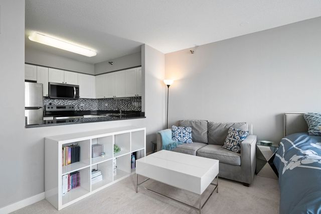 512 N MCCLURG Court 3703, Chicago, IL 60611