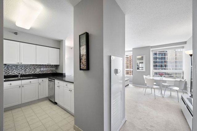 512 N MCCLURG Court 3703, Chicago, IL 60611