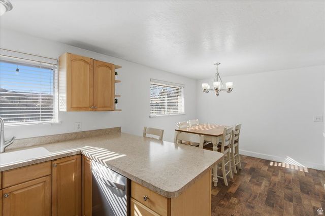 2567 SHARRON DR, Taylorsville, UT 84129