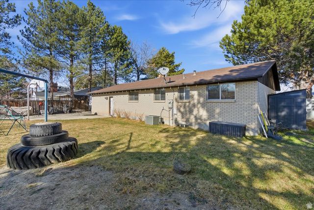 2567 SHARRON DR, Taylorsville, UT 84129