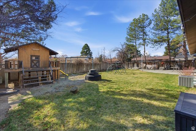 2567 SHARRON DR, Taylorsville, UT 84129