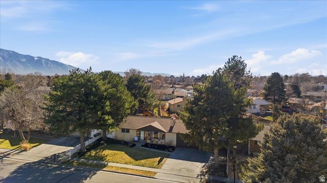 2567 SHARRON DR, Taylorsville, UT 84129