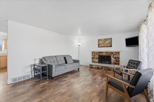 2567 SHARRON DR, Taylorsville, UT 84129