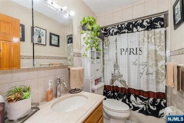 1012 Paterson Plank Road, North Bergen, NJ 07047