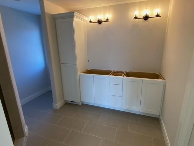 935 Kohlwey DRIVE, Grafton, WI 53024