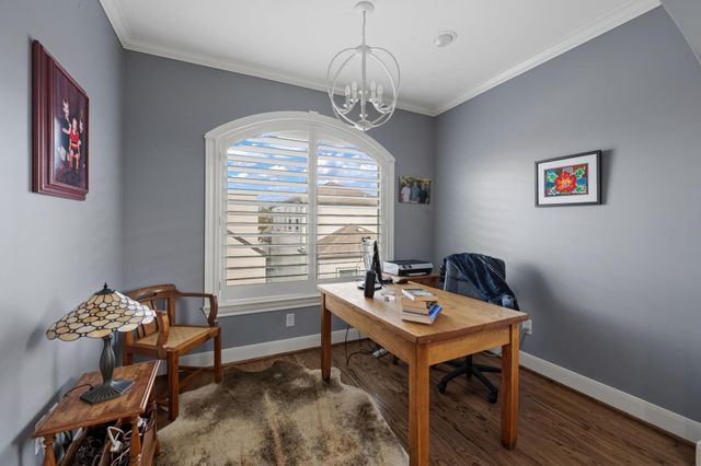 2419 Driscoll Street, Houston, TX 77019