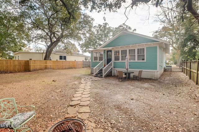 970 Division Street, Biloxi, MS 39530