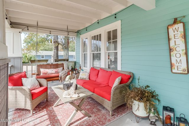 970 Division Street, Biloxi, MS 39530