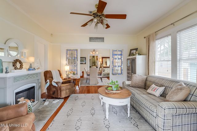 970 Division Street, Biloxi, MS 39530