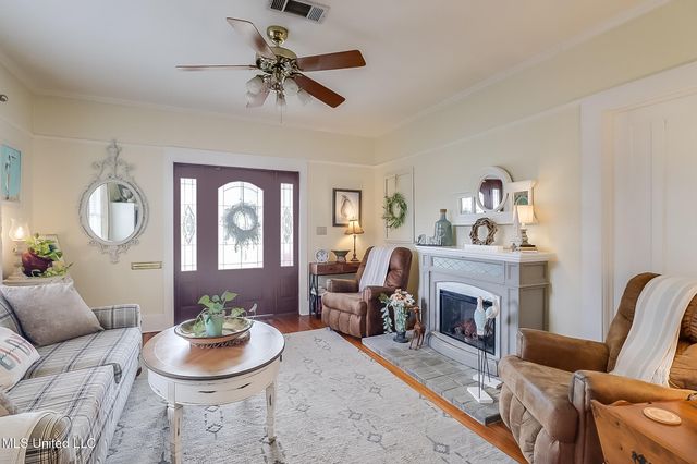 970 Division Street, Biloxi, MS 39530
