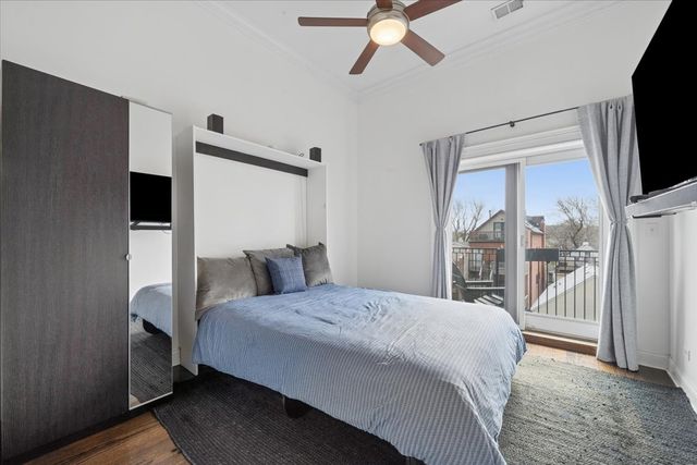 1423 W BELMONT Avenue 4, Chicago, IL 60657