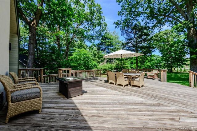 33 Meadow Farm Road, East Islip, NY 11730