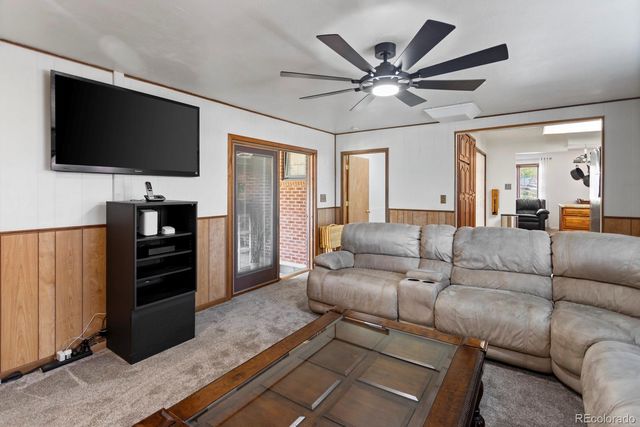 241 E 105th Avenue, Northglenn, CO 80233