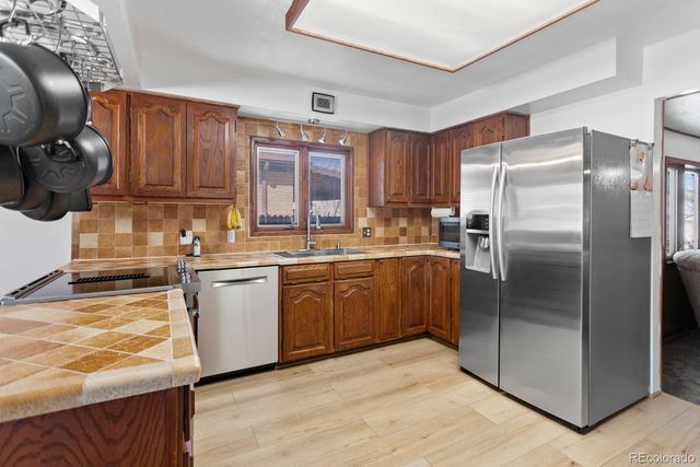 241 E 105th Avenue, Northglenn, CO 80233