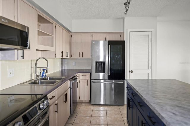 2222 NORWEGIAN DRIVE 16, Clearwater, FL 33763