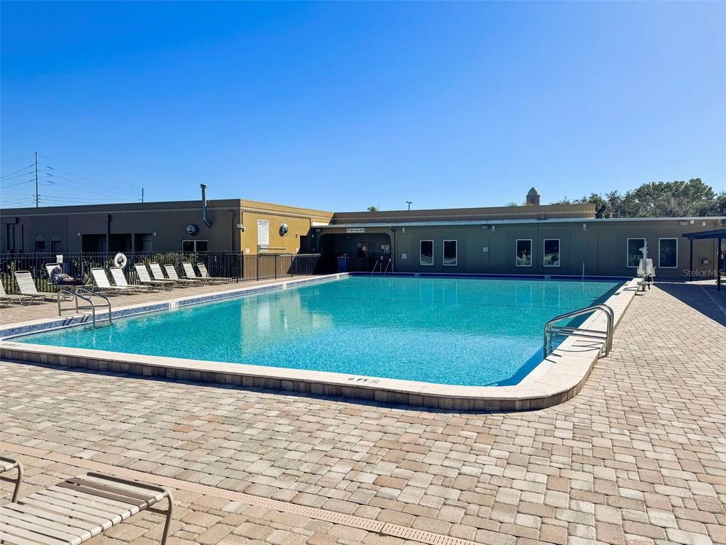 Image 33 of property listing at 2222 NORWEGIAN DRIVE 16, Clearwater, FL 33763