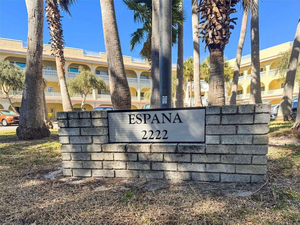 Image 43 of property listing at 2222 NORWEGIAN DRIVE 16, Clearwater, FL 33763